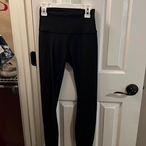 Lululemon brand, 28”